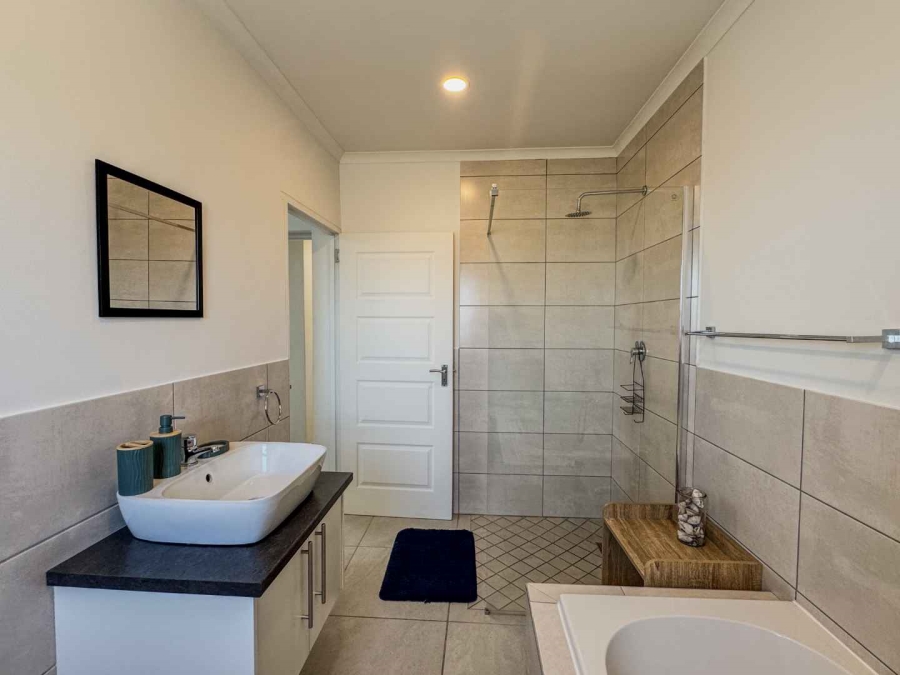 3 Bedroom Property for Sale in St Helena Bay Western Cape